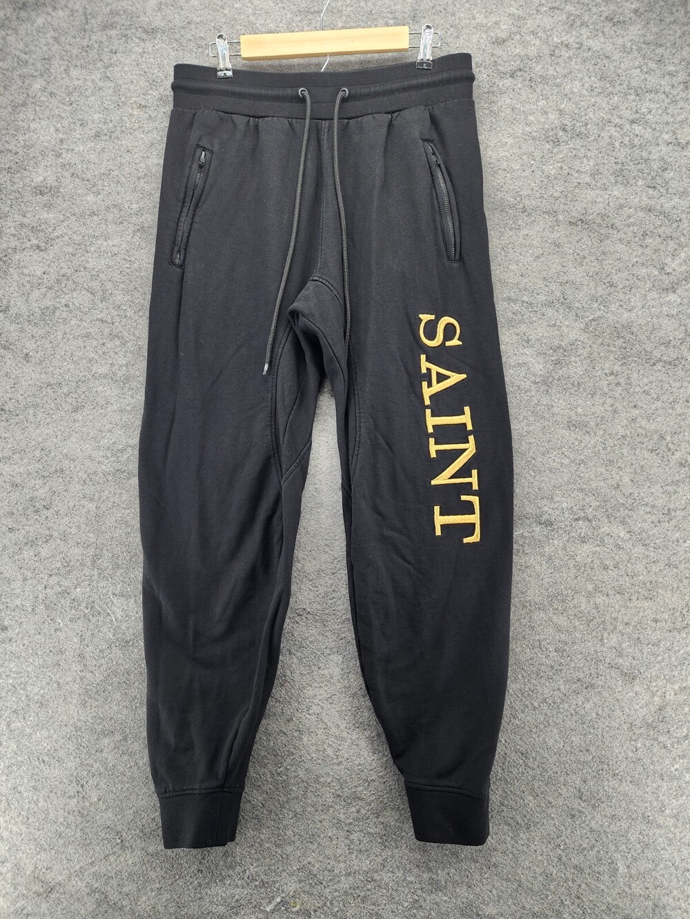 Saint Morta Sweatpants Mens Medium Black Gold Joggers Embroidered